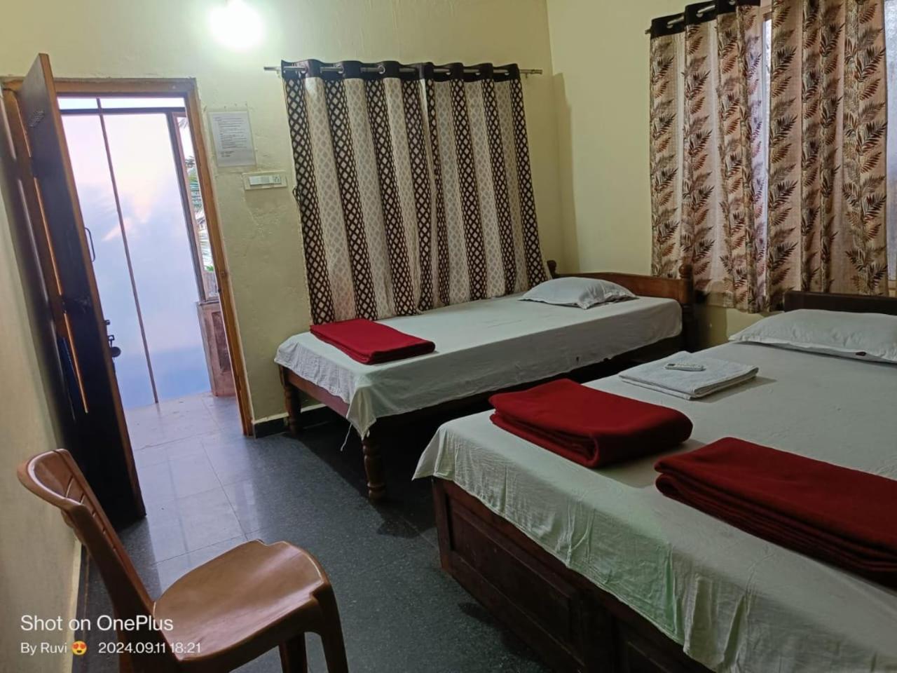 Gokarna Govekar Sea Facing Rooms Exteriör bild