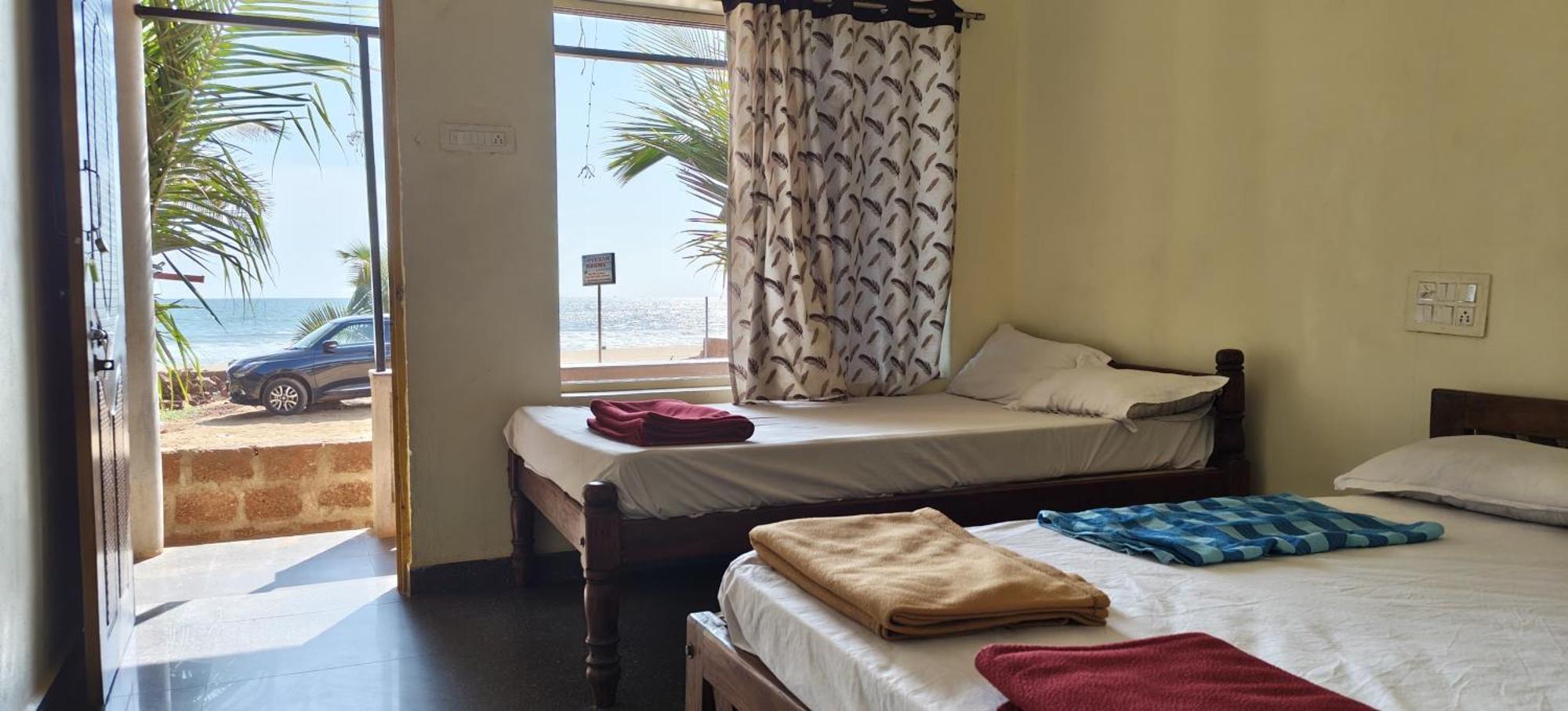 Gokarna Govekar Sea Facing Rooms Exteriör bild